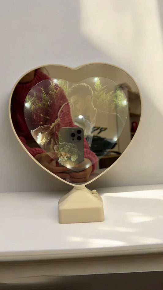 Sihirli ve Hediyelik Kalpli Ayna